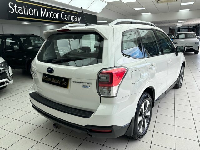 Subaru Forester 2.0 Xe Premium Lineartronic Gold #11