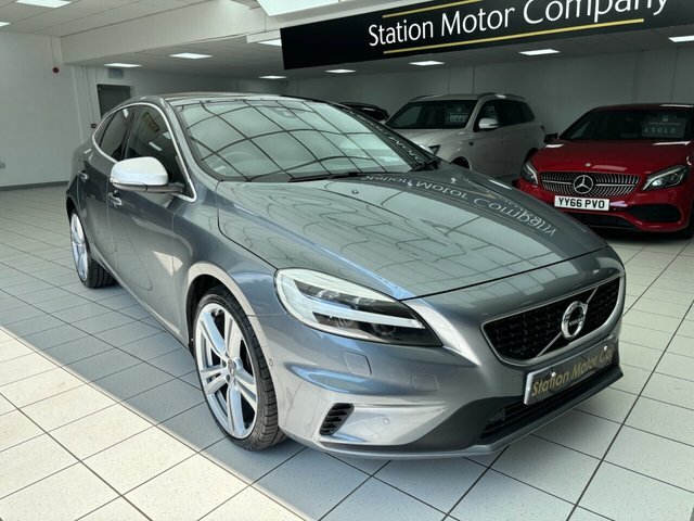 Volvo V40 D4 R-design Pro Hatchback Grey #2