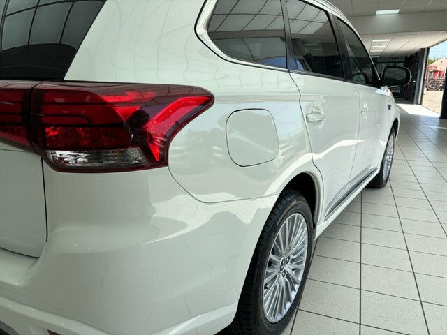 Mitsubishi Outlander 2021 21 Phev  #16