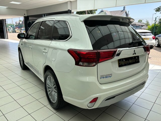 Mitsubishi Outlander 2021 21 Phev  #7