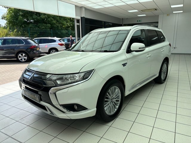 Mitsubishi Outlander Twinmotor 13.8Kwh Dynamic Suv White #5