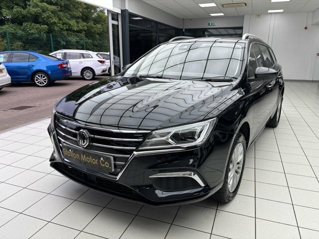 MG MG5 Exclusive Long Range Estate Black #5