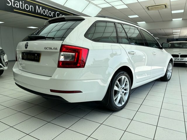 Skoda Octavia 2.0 Tsi Vrs Estate Black #21