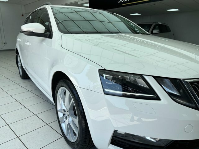 Skoda Octavia 2.0 Tsi Vrs Estate Black #16