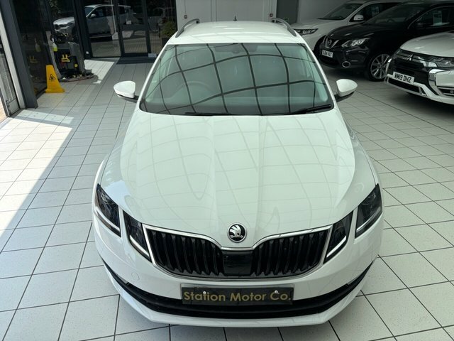 Skoda Octavia 2.0 Tsi Vrs Estate Black #24