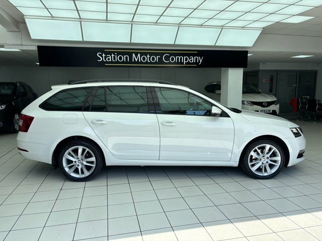 Skoda Octavia 2.0 Tsi Vrs Estate Black #15