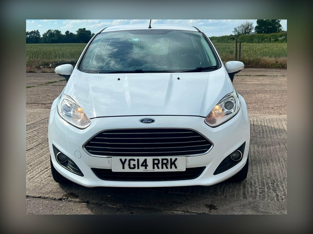 Ford Fiesta 1.0T Ecoboost Zetec Euro 5 Ss YG14RRK White #3