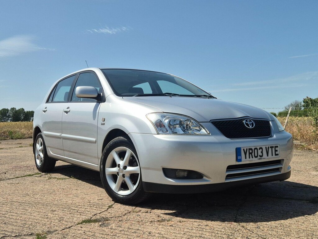 Toyota Corolla 1.4 Vvt-i T Spirit Silver