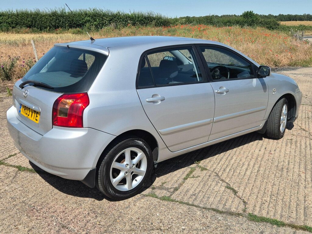 Toyota Corolla 1.6 Vvt-i T3 Silver #11