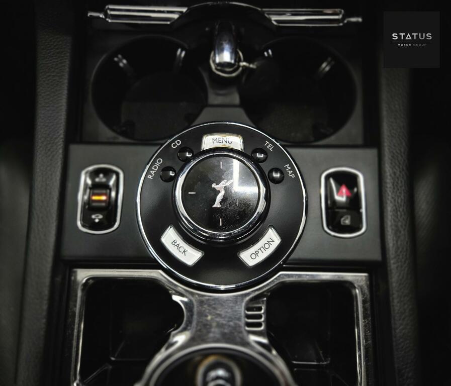 Rolls-Royce Ghost Saloon 6.6 V12 2016 Silver #34