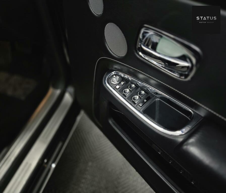 Rolls-Royce Ghost Saloon 6.6 V12 2016 Silver #23