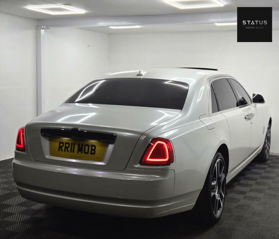 Rolls-Royce Ghost Saloon 6.6 V12 2016 Silver #14