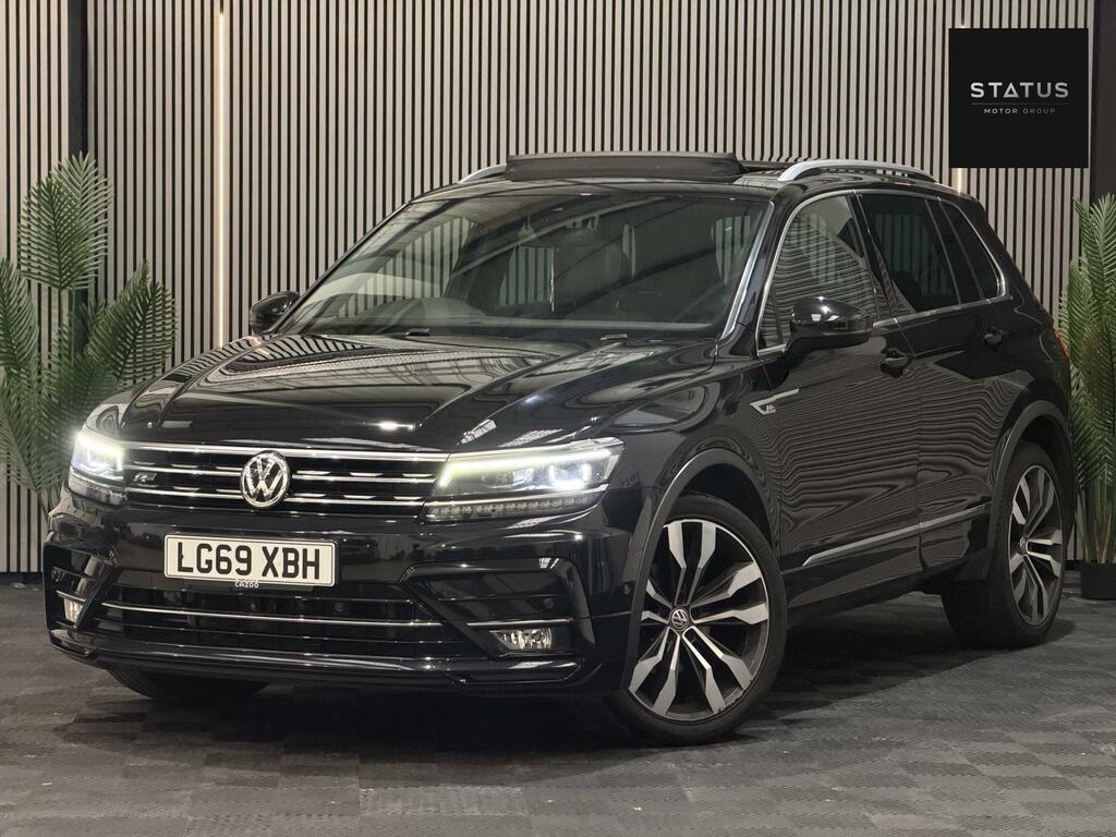 Volkswagen Tiguan R-line LG69XBH Black #2