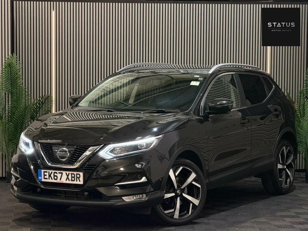 Nissan Qashqai Tekna Black #2