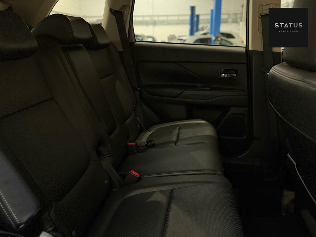 Mitsubishi Outlander Petrol Grey #24