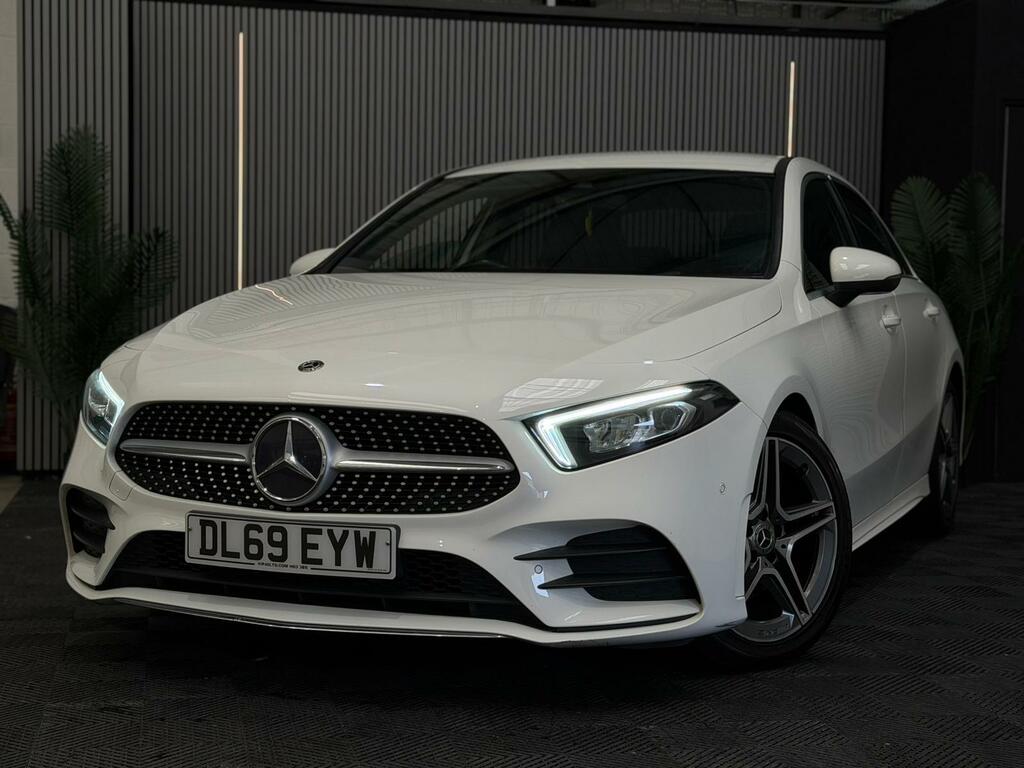 Mercedes-Benz A Class 1.5 A180d Amg Line Executive 7G-dct Euro 6 Ss DL69EYW White #2