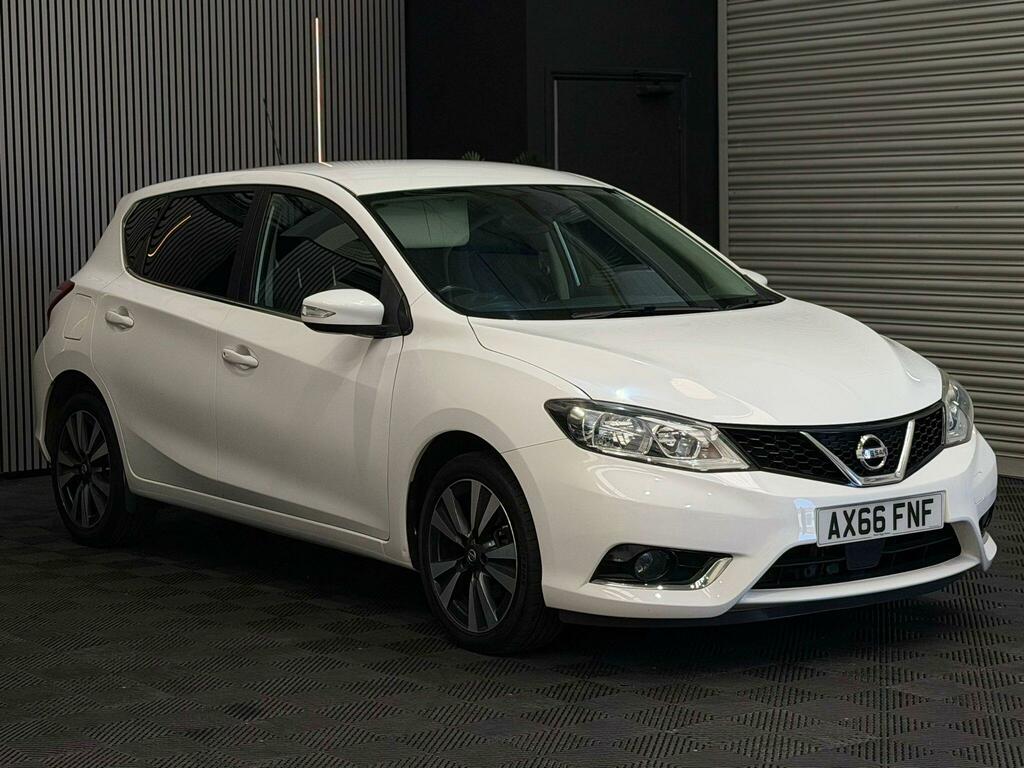 Nissan Pulsar N-connecta White #6