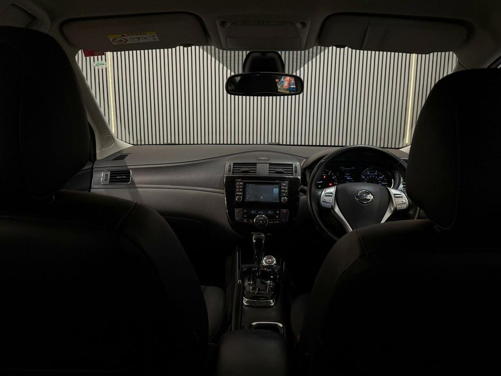 Nissan Pulsar Hatchback Blue #27
