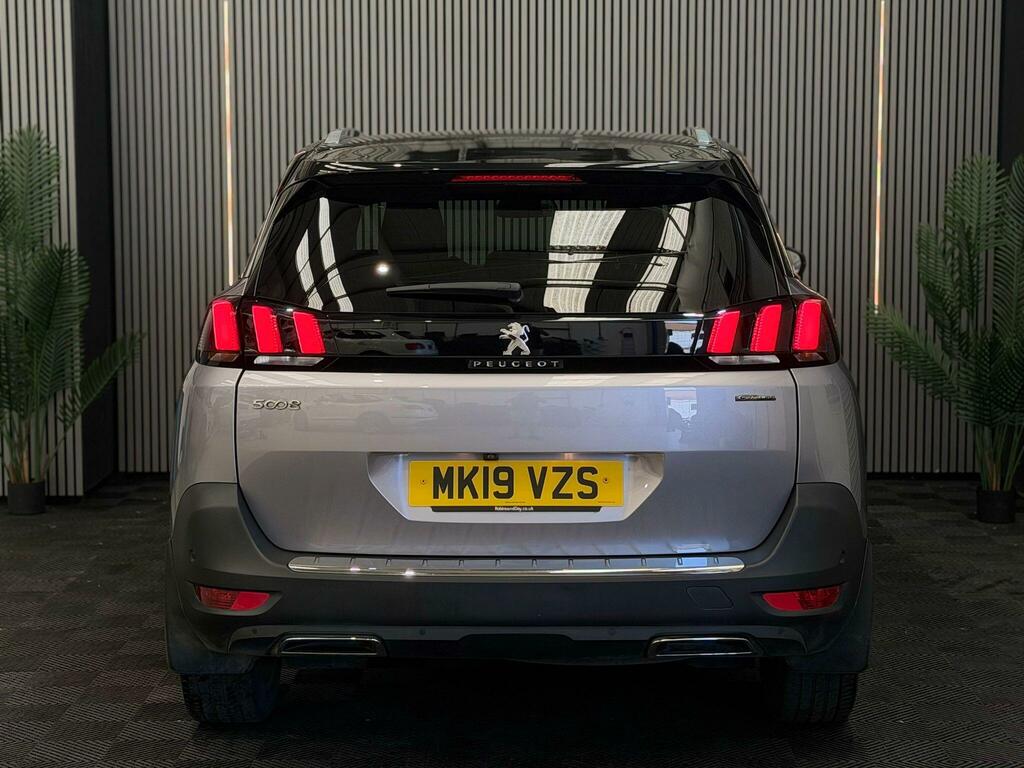 Peugeot 5008 Gt Line Premium Grey #4