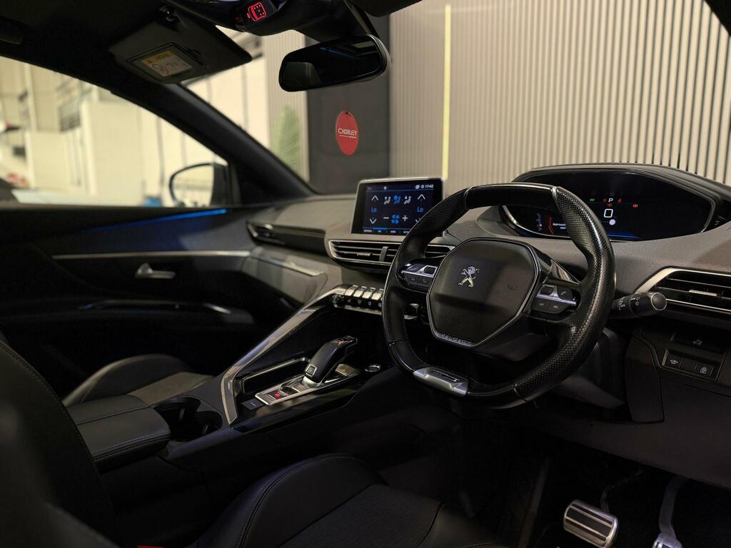 Peugeot 5008 1.2 Puretech Allure Black #25