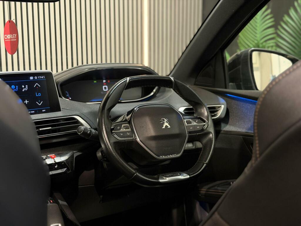 Peugeot 5008 1.2 Puretech Allure Black #24