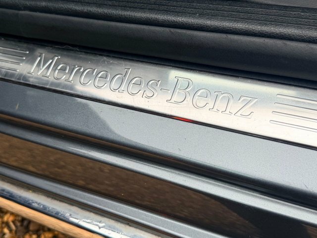 Mercedes-Benz C Class C220d Amg Line 2018 Grey #25