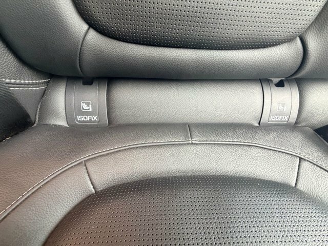 Jaguar F-Pace 2L Portfolio Grey #32