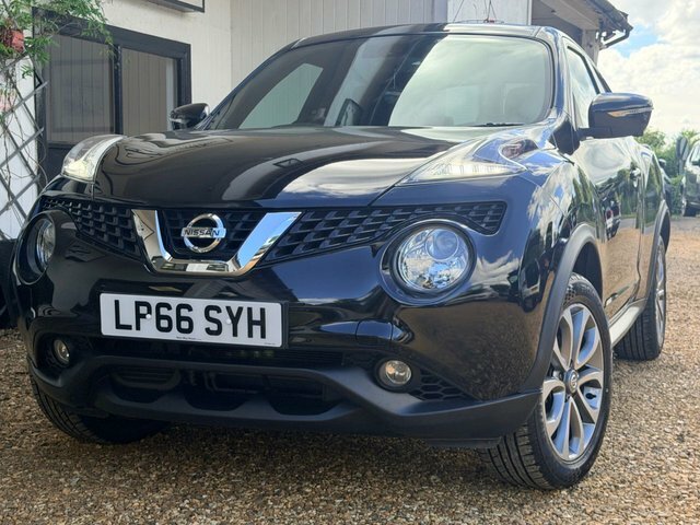 Nissan Juke 1.2 Tekna Dig-t 115 Bhp Silver #21