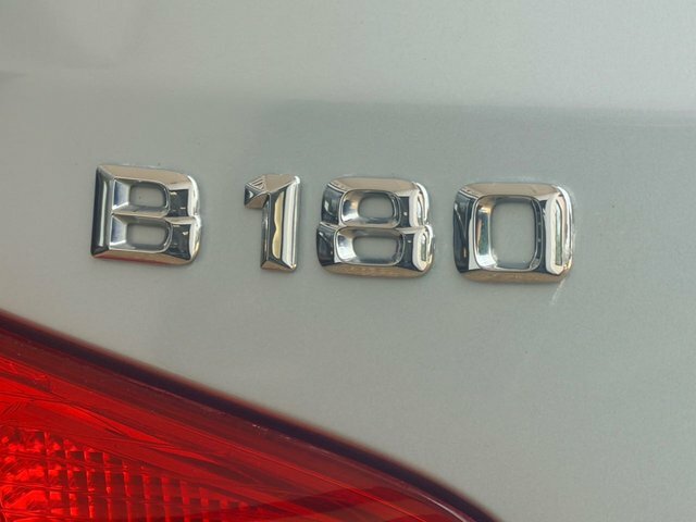 Mercedes-Benz B Class Mpv White #10