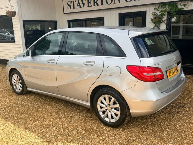 Mercedes-Benz B Class Mpv White #14