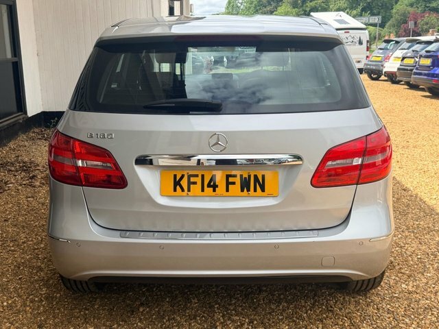 Mercedes-Benz B Class Mpv White #8