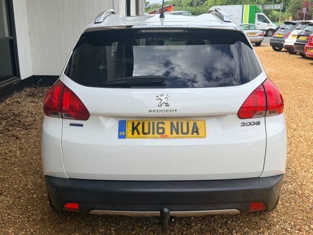 Peugeot 2008 Gt Line Red #8