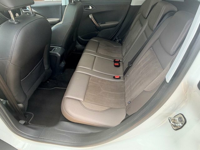 Peugeot 2008 Gt Line Red #25