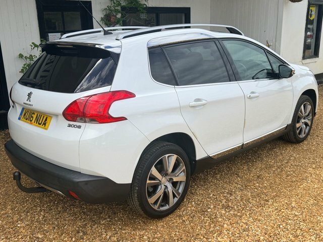 Peugeot 2008 1.6 Bluehdi Feline Suv Euro 6 S White #6