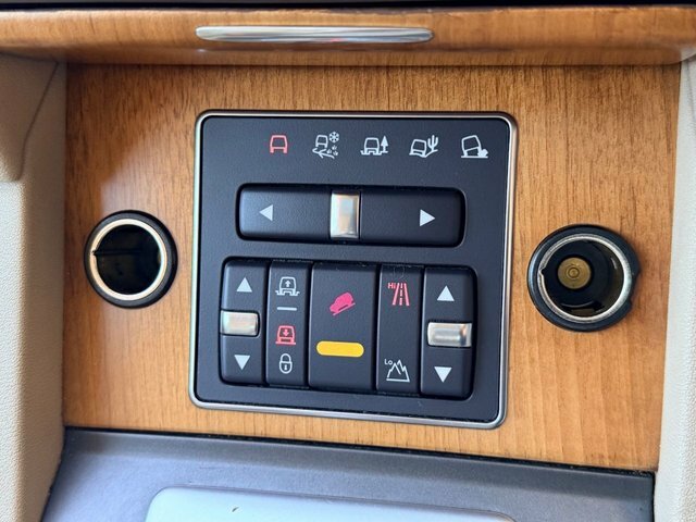 Land Rover Discovery 4 Sdv6 Hse Grey #42