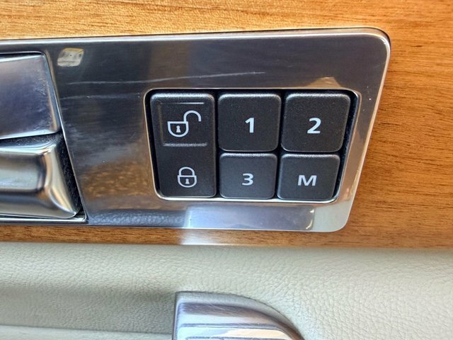 Land Rover Discovery 4 Sdv6 Hse Grey #32