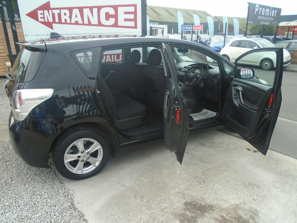 Toyota Verso 2.0 D-4d Tr Mpv Euro 4 130 Ps Black #5