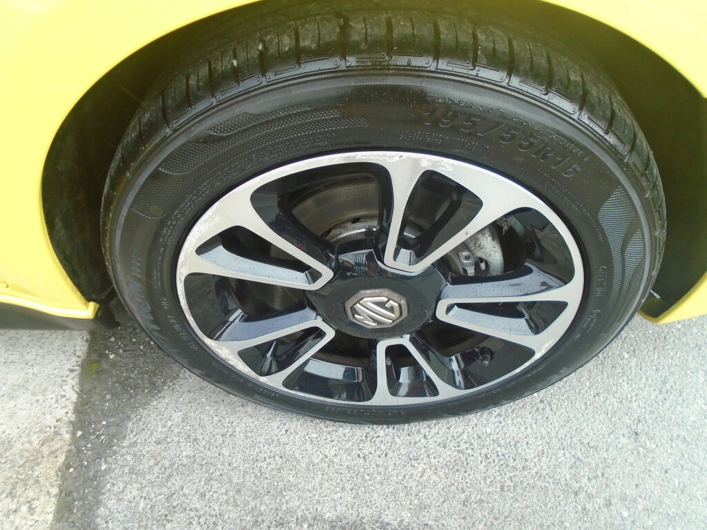 MG MG3 1.5 Vti-tech 3Style Hatchback E Yellow #4