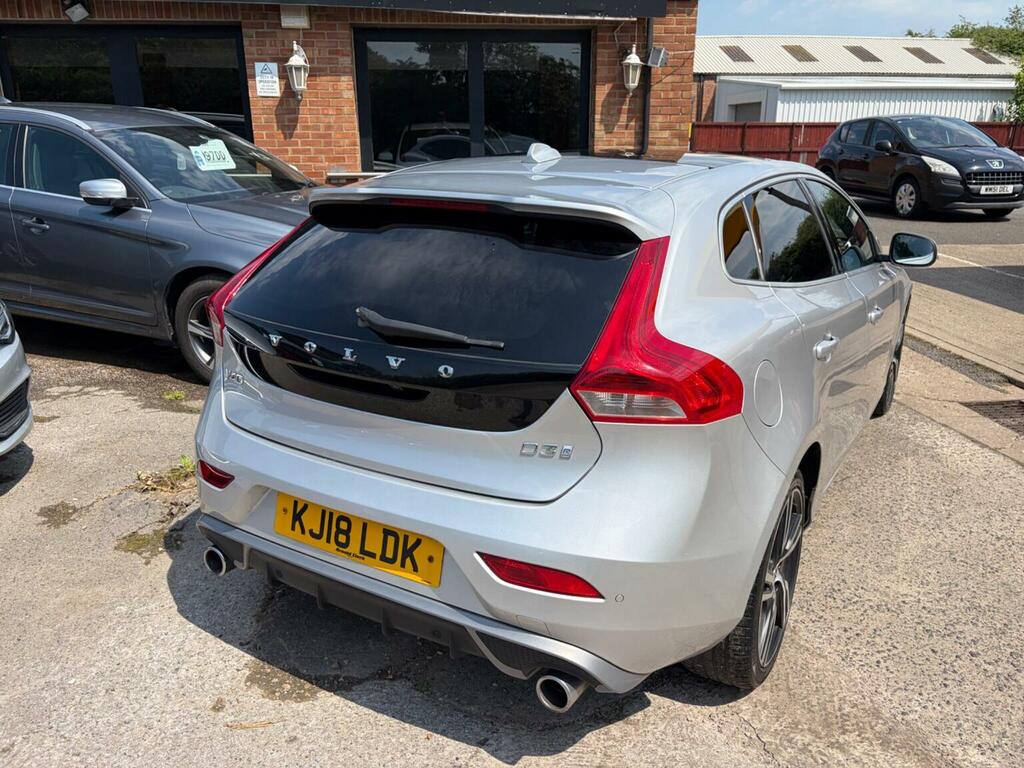 Volvo V40 Hatchback 2.0 D3 R-design Pro Euro 6 Ss 20 KJ18LDK Silver #4