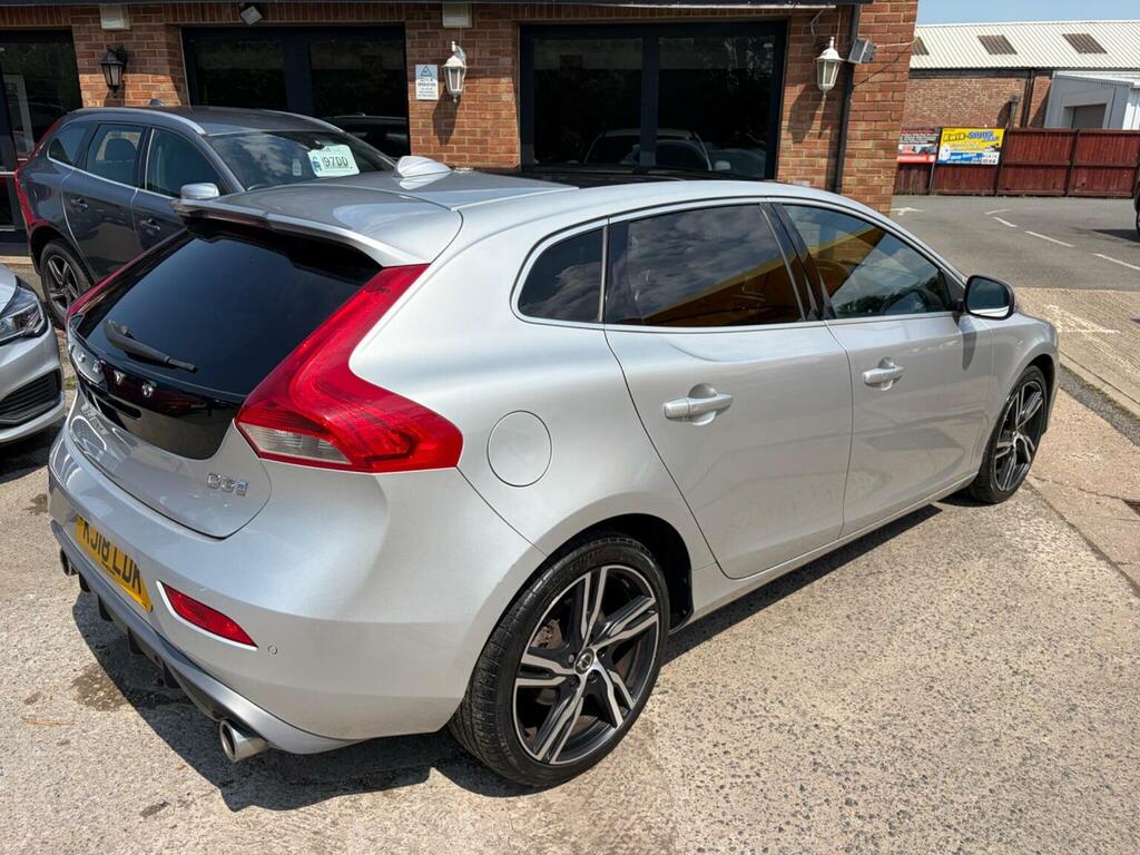 Volvo V40 Hatchback 2.0 D3 R-design Pro Euro 6 Ss 20 KJ18LDK Silver #3
