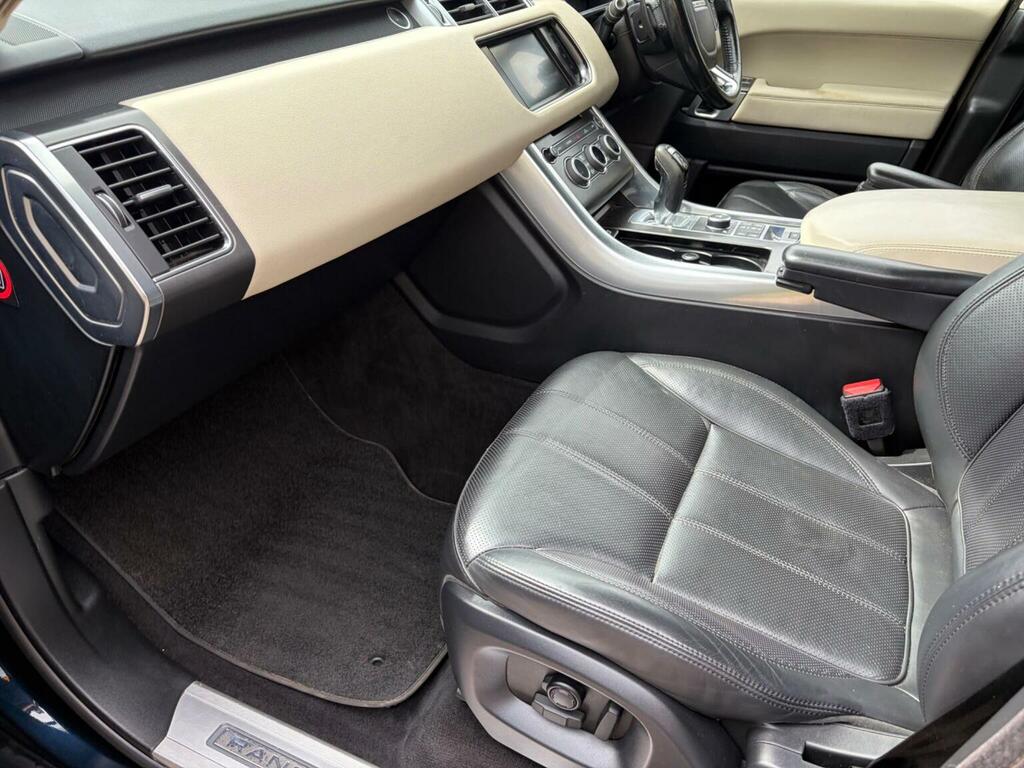 Land Rover Range Rover Sport Black #18