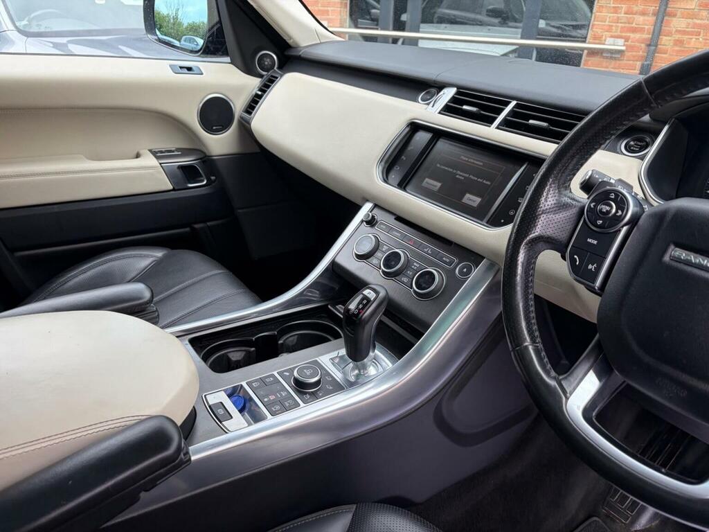 Land Rover Range Rover Sport Black #23