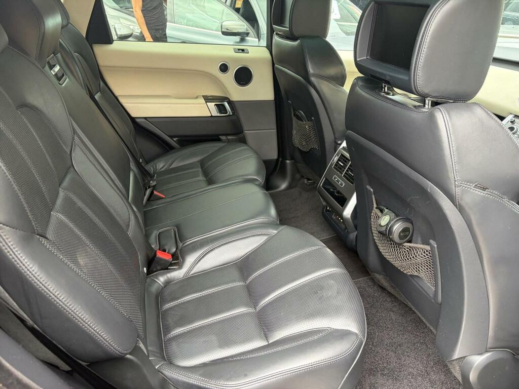Land Rover Range Rover Sport Black #30