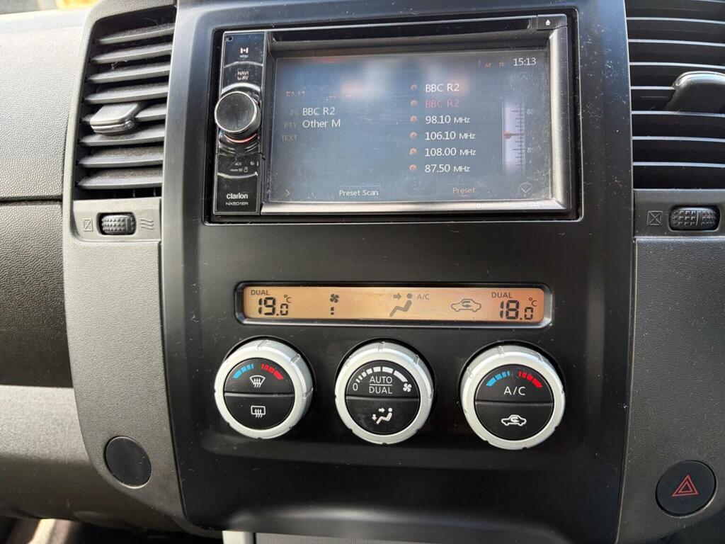 Nissan Navara Dci Tekna 4X4 Shr Dcb Black #22