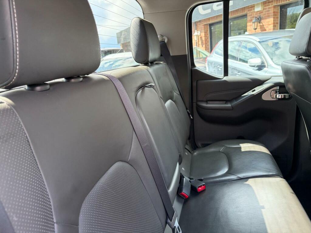 Nissan Navara Dci Tekna 4X4 Shr Dcb Black #11