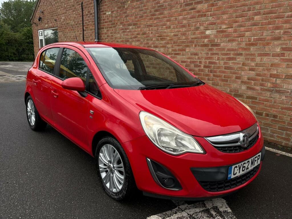 Vauxhall Corsa Hatchback 1.4 16V Se Euro 5 201362 Red