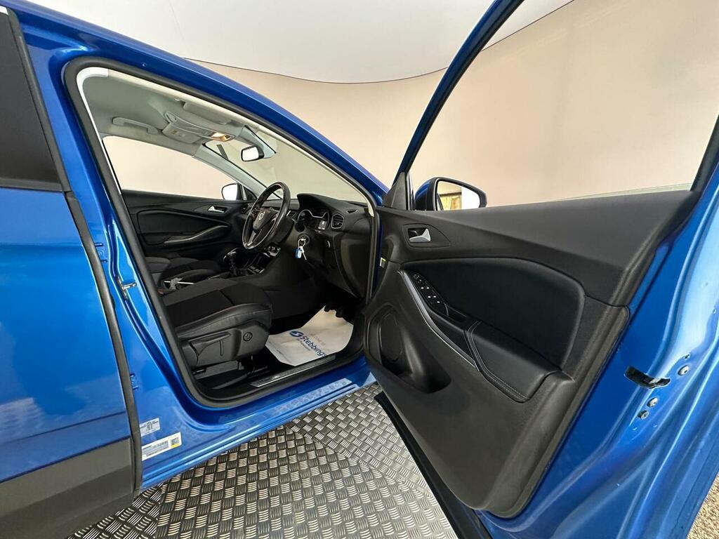 Vauxhall Grandland X 1.5 Turbo D Blueinjection Tech Line Nav Euro 6 S LS69BKJ Blue #5