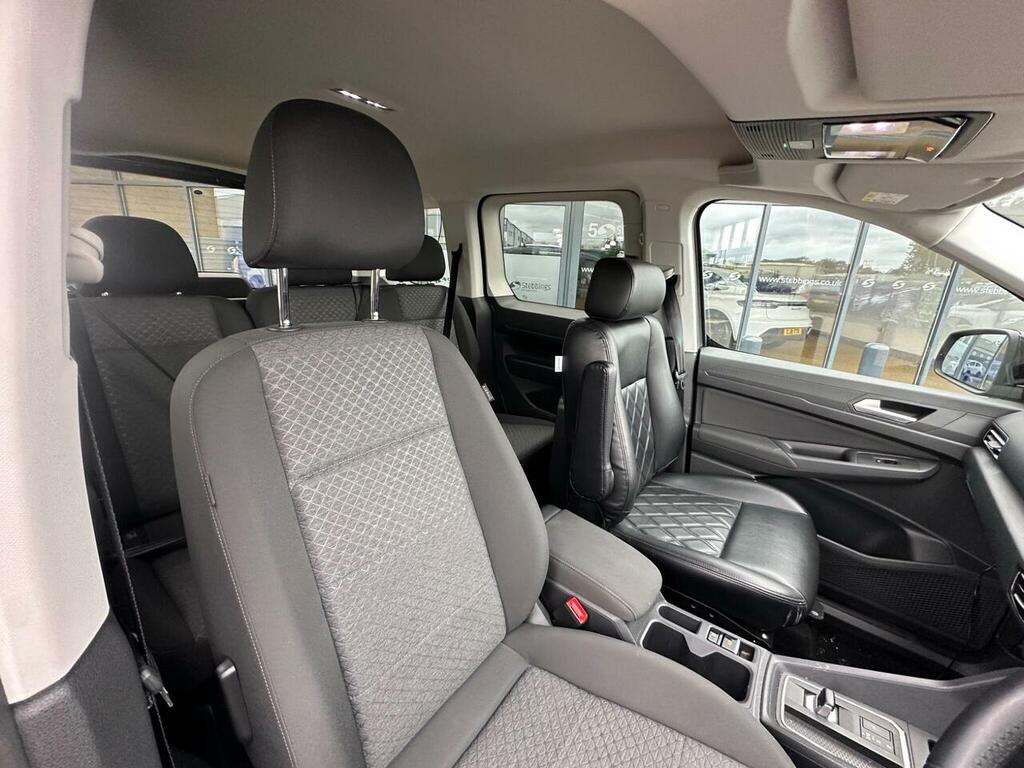 Ford Tourneo Connect 2.0 Ecoblue Titanium Dct Euro 6 Ss #3