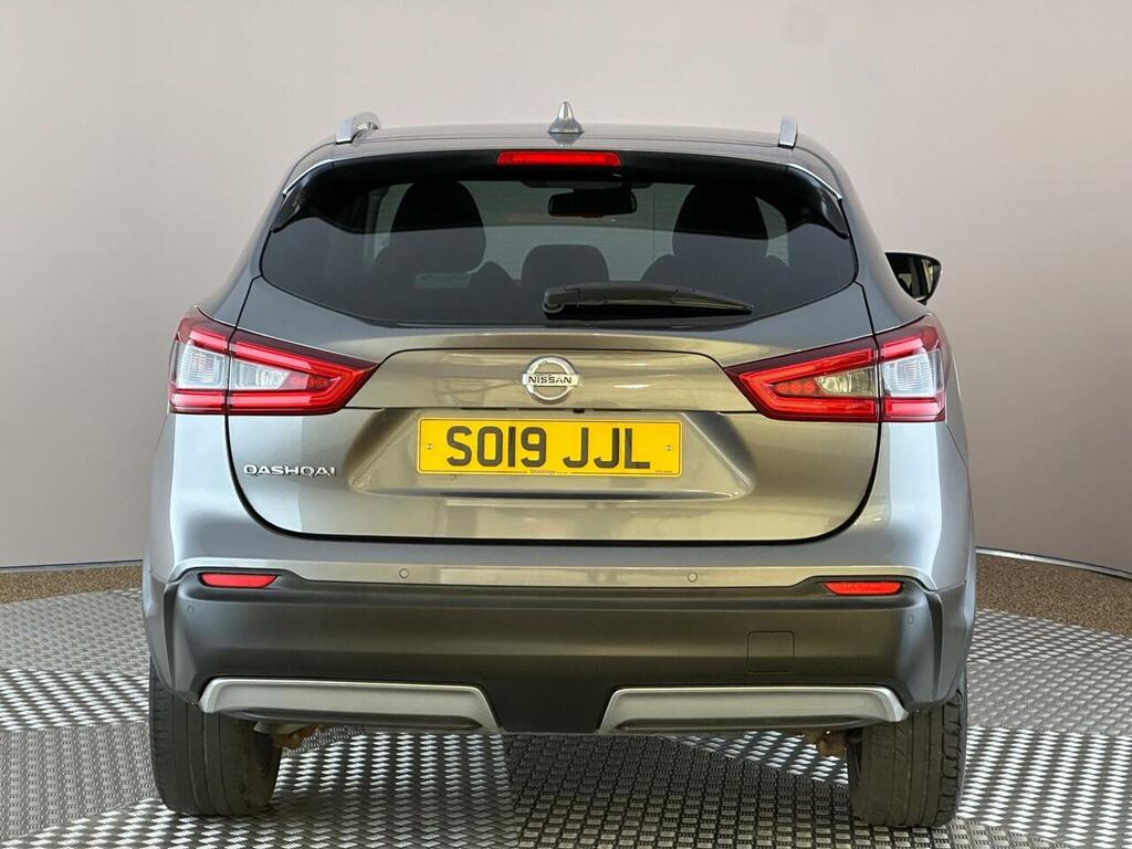 Nissan Qashqai 1.3 Dig-t N-connecta Euro 6 Ss SO19JJL Grey #4
