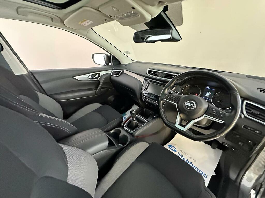 Nissan Qashqai 1.3 Dig-t N-connecta Euro 6 Ss SO19JJL Grey #6